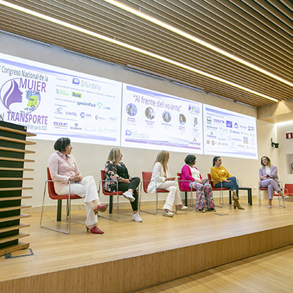 Congreso de la Mujer en el Transporte